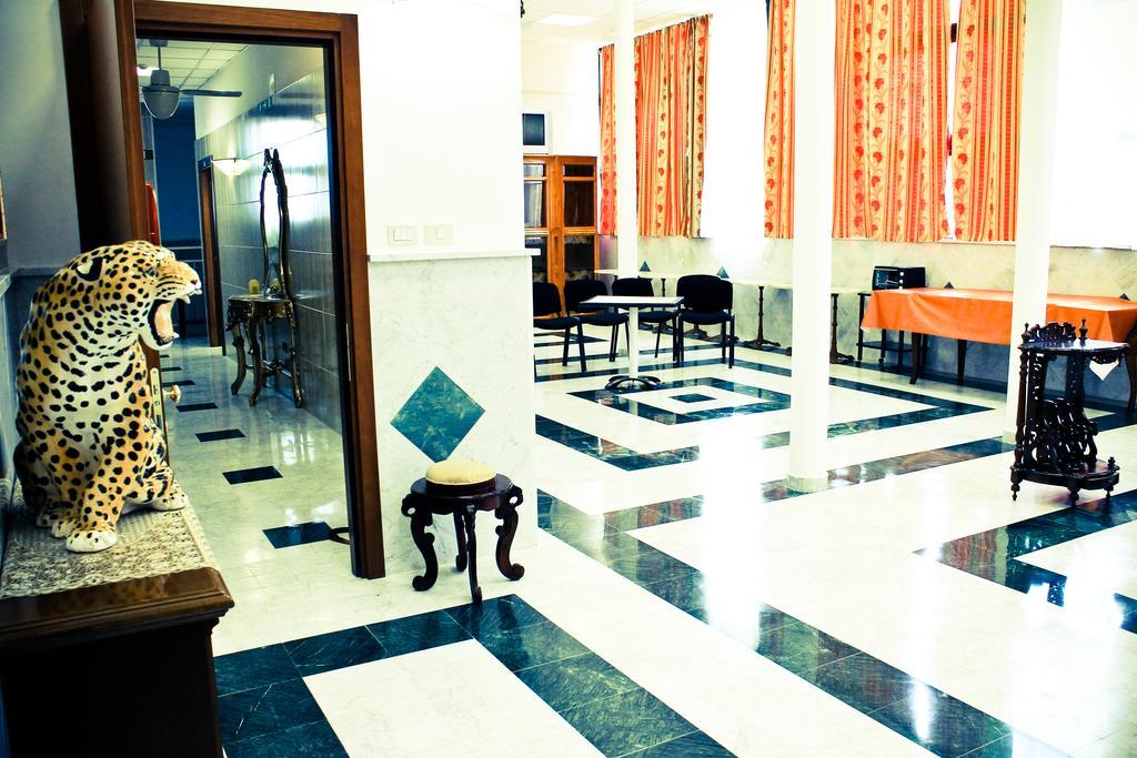 Hotel Palace Nardo Рим Экстерьер фото